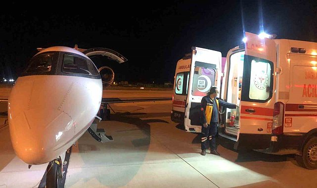 Van'da bebek hastalar ambulans uçakla İstanbul'a sevk edildi