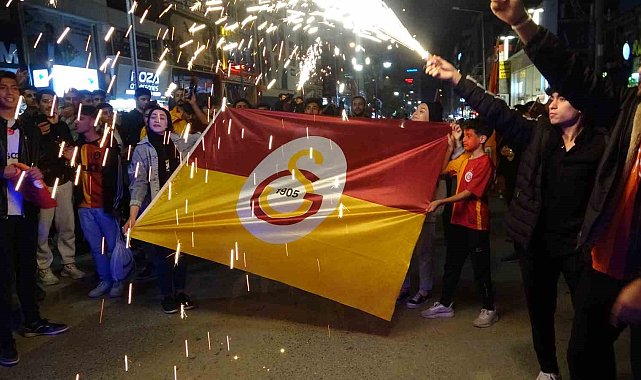 Van'da Galatasaray'ın şampiyonluk sevinci