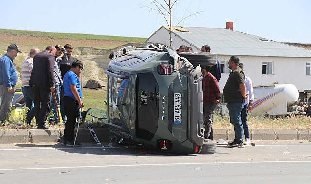 Ağrı'da trafik kazasında 4 kişi yaralandı