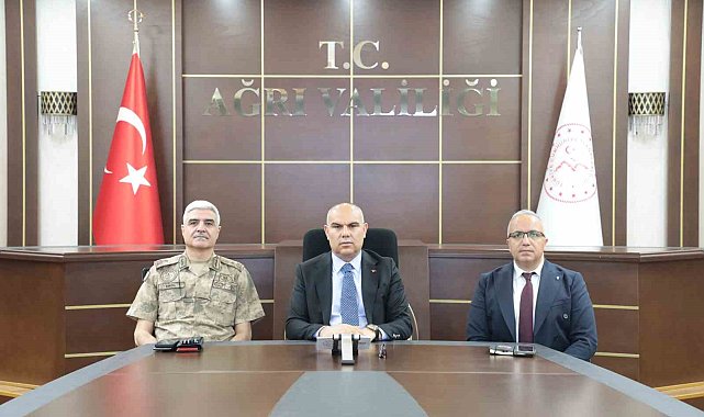 Ağrı'da "Güvenlik ve Asayiş" toplantısı yapıldı