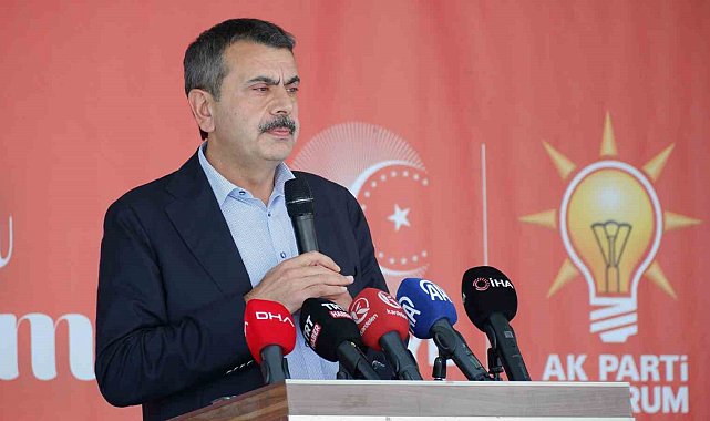 Bakan Tekin: "Evrensel ölçütlere uyun bir müfredat oluşturmaya çalıştık"