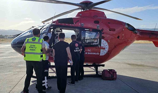 Bingöl'de yaşlı adam için ambulans helikopter havalandı