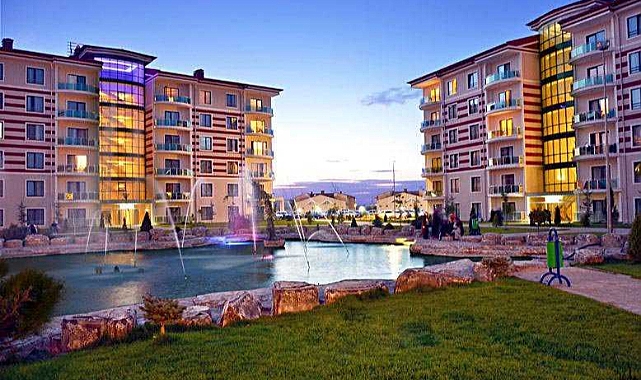 Bir termalde bedavaya hisse satışı duyurusu