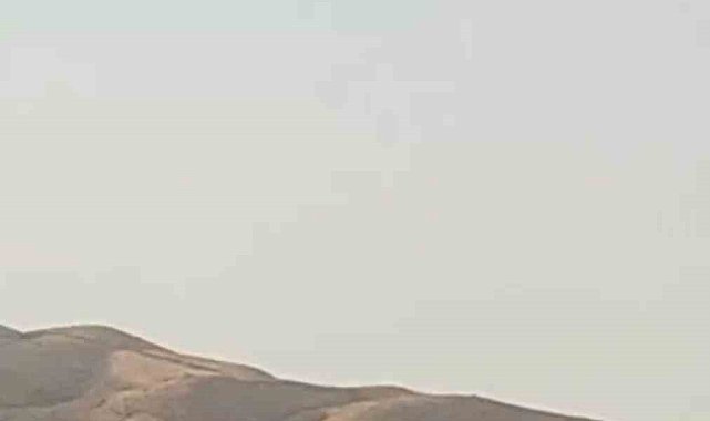 Elazığ'da yamaç paraşütü yapan şahıs, ani rüzgar nedeni ile sürüklenerek göle düştü