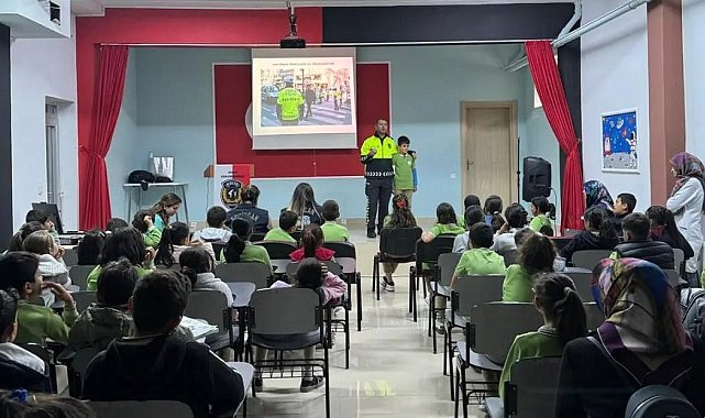 Erzincan'da 6 bin 908 öğrenciye trafik güvenliği eğitimi verildi
