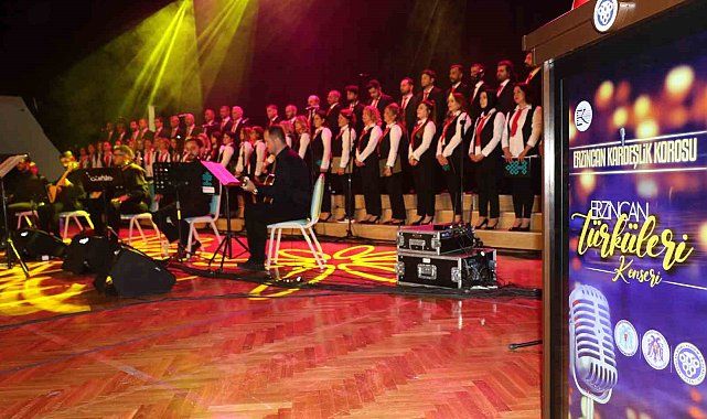 Erzincan'da "Kardeşlik Korosu" ilk konserini verdi