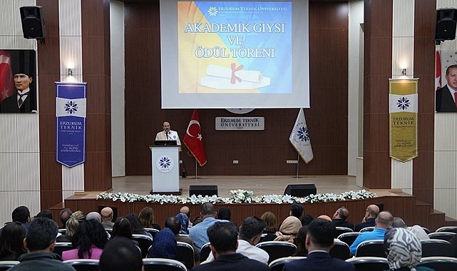 ETÜ'de 2023-2024 akademik giysi ve ödül töreni gerçekleştirildi