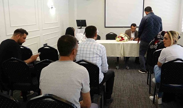 İranlı turistler Van'da konsolosluk açılmasını istiyor
