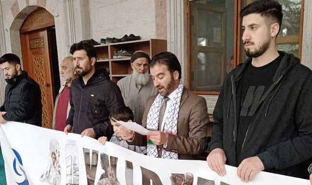 Kars Milli Gençlik Derneği soykırıma ‘Dur’ dedi
