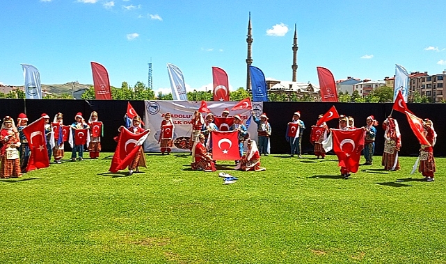 Kars'ta ilk kez hak oyunları şenliği düzenlendi