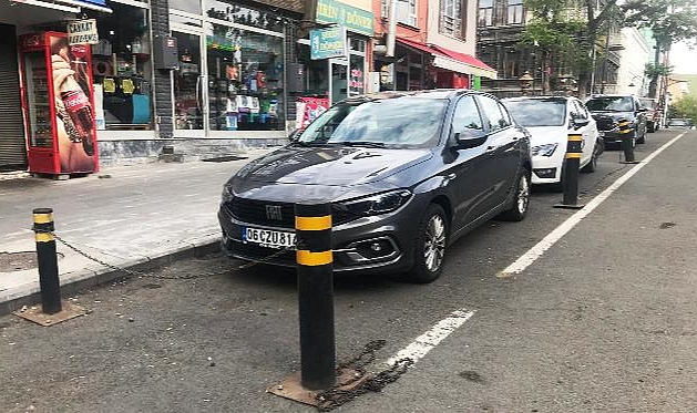 Kars'ta kaldırım ve yol işgalleri devam ediyor
