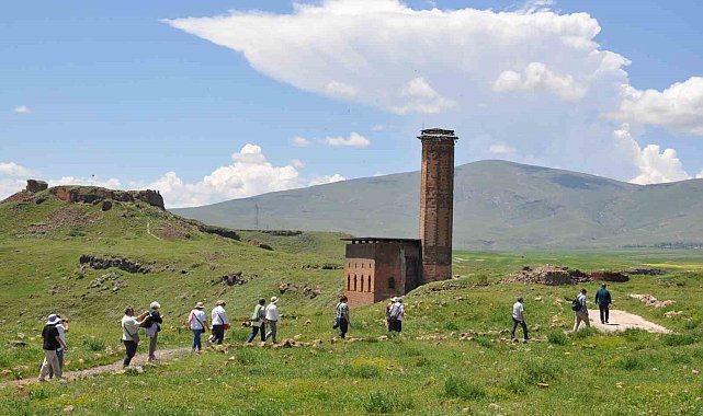 Kars'ın tarihi kenti Ani'ye yoğun ilgi