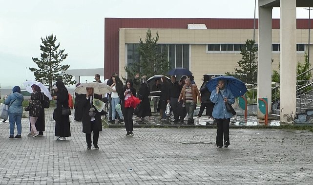Kars'ta 11 bin 215 kişi YKS'de ter döktü