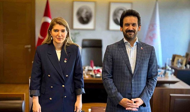 Malatya'nın sembol yapılarından Yeni Cami'deki restore çalışmalarına hız verildi