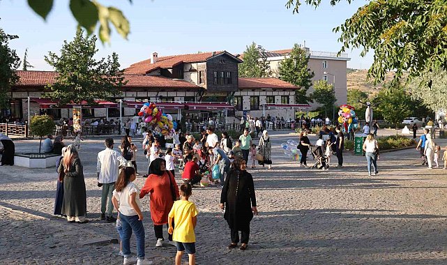 Medeniyetler beşiği 5 bin yıllık Harput'ta turizm hareketliliği başladı