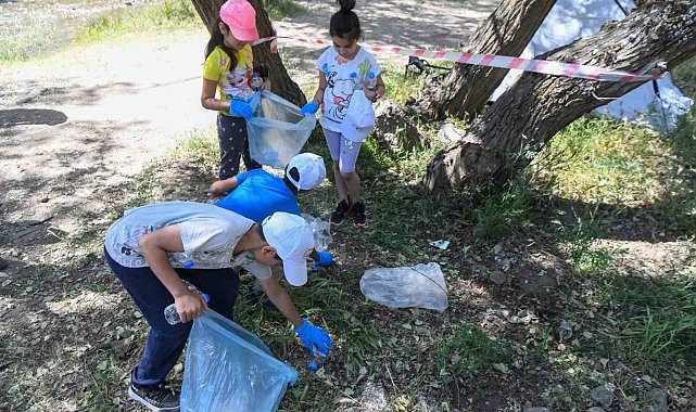 Tunceli'de 7'den 70'e çevre temizliği