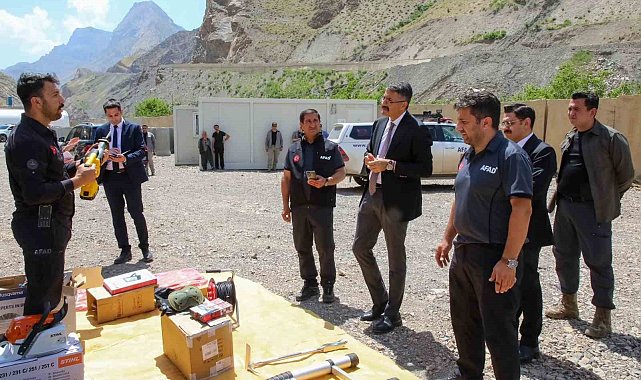 Vali Çelik deprem hazırlık çalışmalarını yerinde inceledi