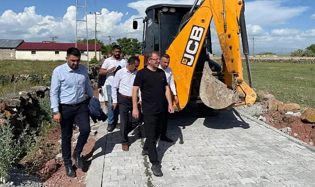 Vali Ziya Polat yol yapım çalışmasını inceledi
