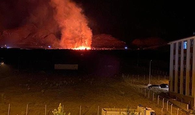 Yangın Elazığ'ın her yerini sardı: Baskil'de Belediye Başkanı acil yardım çağrısında bulundu