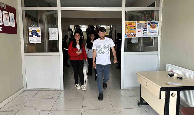 Yüksekova'da YKS'nin ikinci oturumu sona erdi