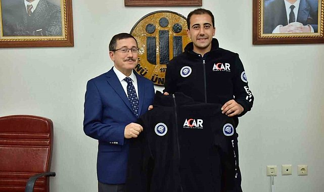 '1. Türk Dünyası Teşkilatları Buluşması'na Erzincan'ı temsilen ACAR Gençlik Kulübü katıldı