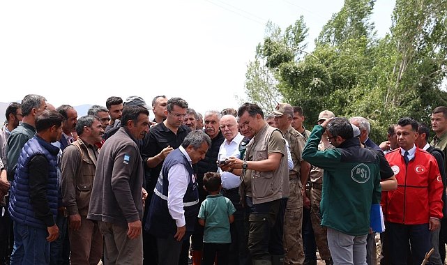 AFAD Başkanı Okay Memiş, selde zarar gören bölgelerde incelemelerde bulundu