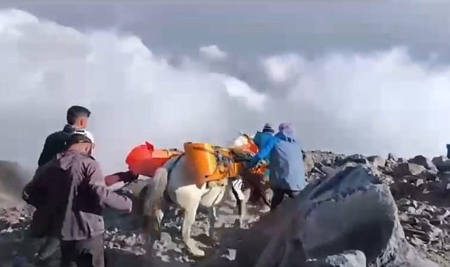 Ağrı Dağı'nda hayatını kaybeden dağcıların cenazeleri 5 gün sonra indirildi