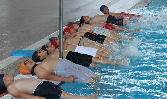 Bitlis'te 600 öğrenci yüzme öğrenecek