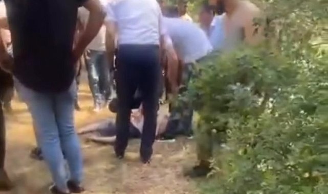 Dereye düşen çocuğunu kurtarmak isterken kendisi kurtulamadı