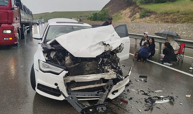 Erzurum'da zincirleme trafik kazası: 10 yaralı