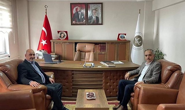 Kars Ehlibeyt Alimi Seyyid Ahmet Erdem Müftü Bayram’ı ziyaret etti