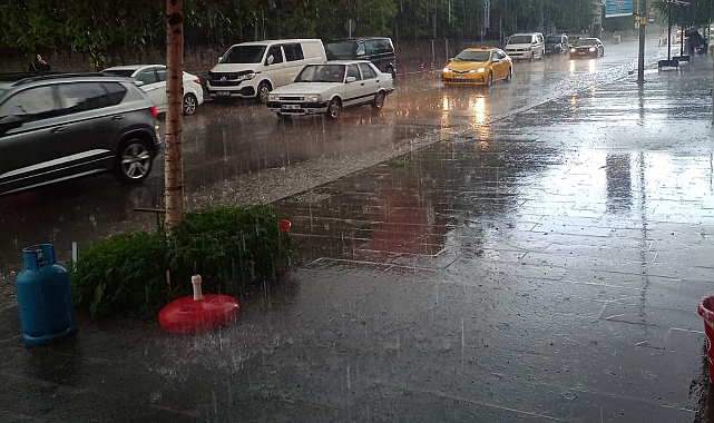 Kars’ta şiddetli yağmur 