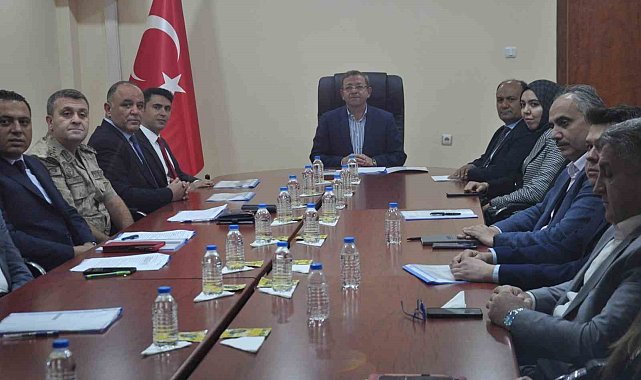 Kars'ta kadına yönelik şiddetle mücadele toplantısı yapıldı