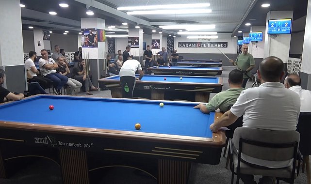 Muş'ta düzenlenen bilardo turnuvasında şampiyonlar belli oldu