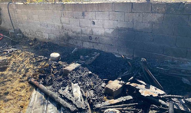 Müstakil evde çıkan yangın itfaiye tarafından söndürüldü