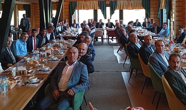 Sarıkamış’ta muhtarlar toplantısı yapıldı