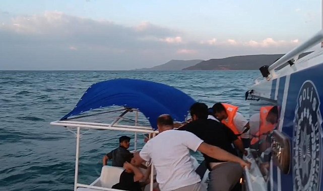 Van Gölü'nde 3 deniz bisikleti akıntıya kapıldı, 10 kişi kurtarıldı