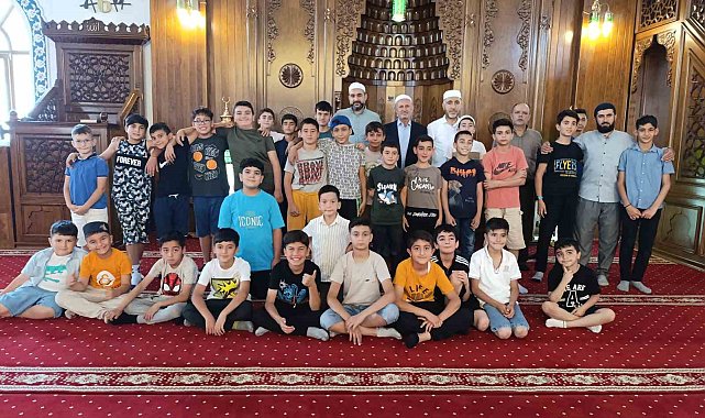 Van'da camiler çocuk sesleriyle şenlendi