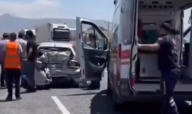 Van&#039;da trafik kazası: 1 yaralı