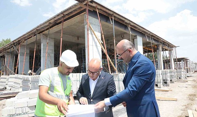 Ağrı Valisi Koç, Emniyet Müdürlüğü yeni hizmet binası inşaatını denetledi