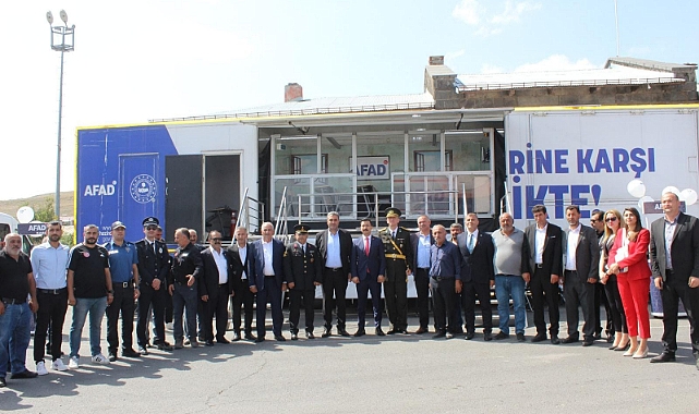 Akyaka'da deprem eğitimi verildi
