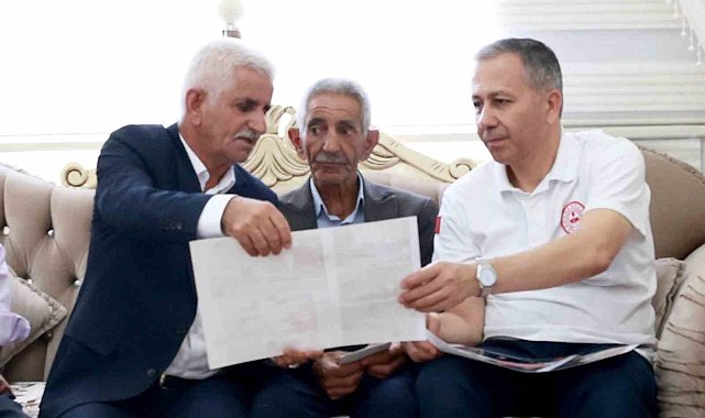 Bakan Yerlikaya 35 yıl önce 28 şehit veren Aykut ailesini ziyaret etti