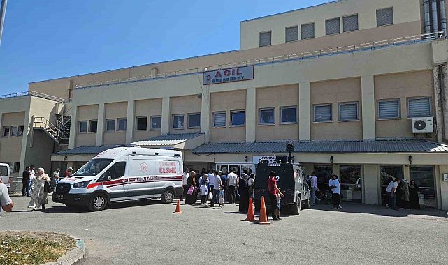 Bulanık'ta silahın kazara ateş alması sonucu yaralanan kadın hayatını kaybetti
