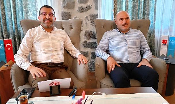 Çalkın: "Ankara ile Kars arasında mekik dokuyorum"