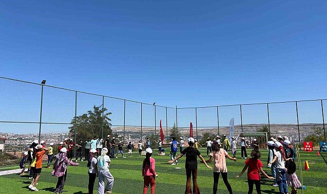 Elazığ Gençlik Merkezi yürekleri ısıttı