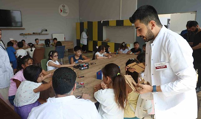 Elazığ'da çocuklara yönelik temel afet bilinçlendirme eğitimi