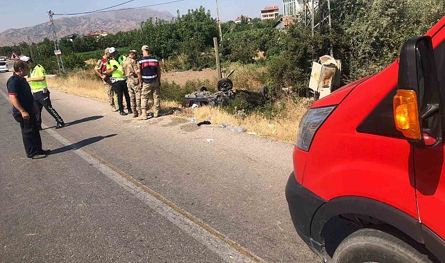 Otomobil takla attı: 5 yaralı