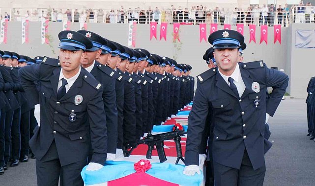Erzurum'da polis adaylarının mezuniyet heyecanı