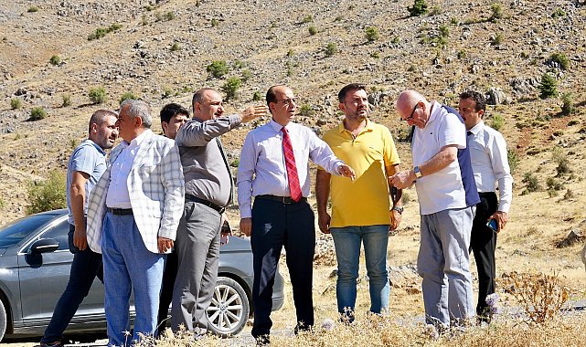 Kadiruşağı Mahallesine futbol sahası kazandırılıyor