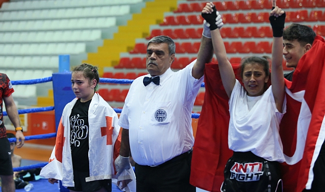 Kars'ta 4 ülkenin sporcuları Ani'nin fethi için ringe çıktı
